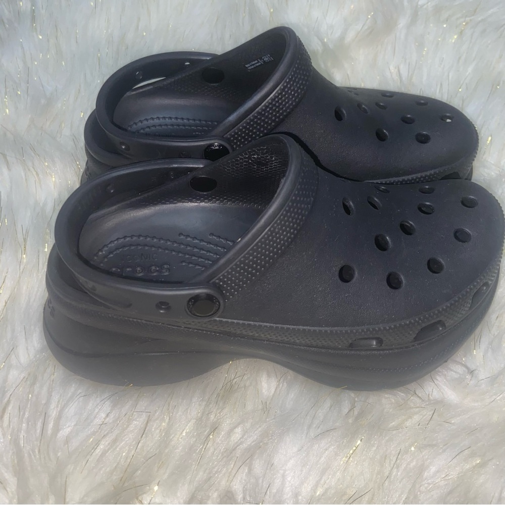 Womens Black Crocs Slip-On Clog Shoes Size 8